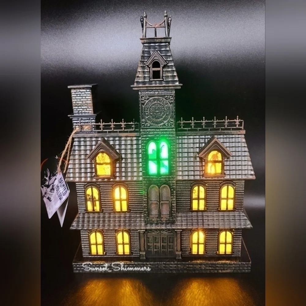 Halloween Haunted House Mansion Color Changing LED Lights & Sound Ghosts Cat New